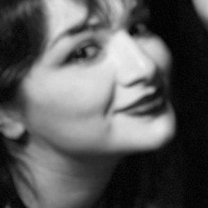 Meet your Posher, Isabel